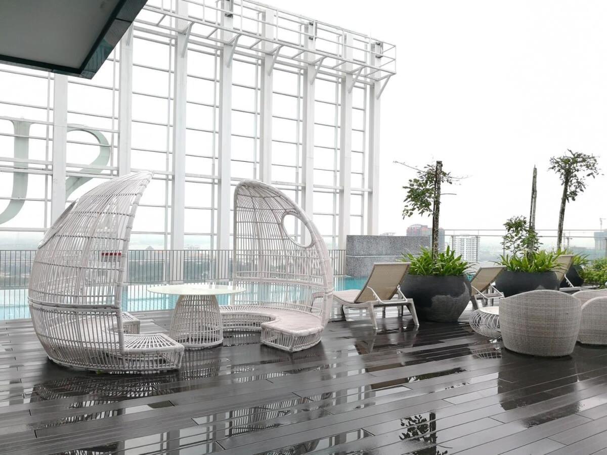 ג'והור בהרו Modern, High Floor Suasana Suites 05 In Jb מראה חיצוני תמונה